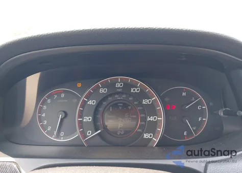 2015 Honda Accord Sport z USA, uszkodzony, nr VIN 1HGCR2F57FA213033